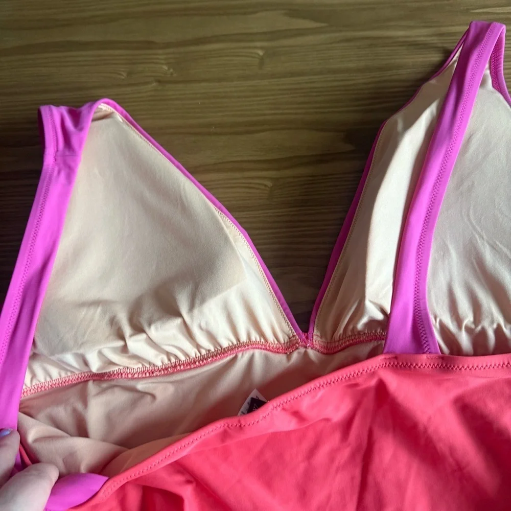 J. Crew Color Block Swimsuit Plus Size 2X‎ Pink